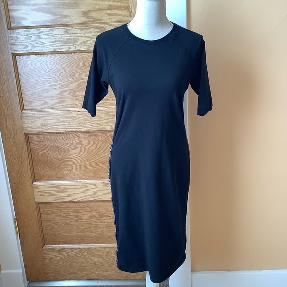 DKNY Short Sleeve Exercise Dress Logo Taping Size M - Picture 2 of 9